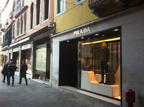 prada venezia telefono|Prada a Venezia in Salizada San Moise 1464/1469: ⏰ orari e ☎ .